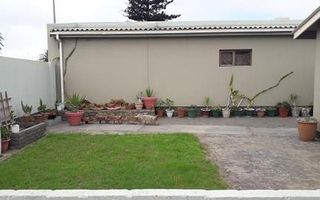 3 Bedroom House For Sale in Lagoon