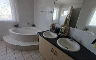 3 Bedroom House For Sale in Fairways Estate