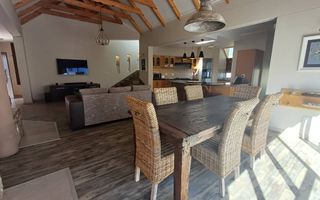 5 Bedroom House For Sale in Meersig