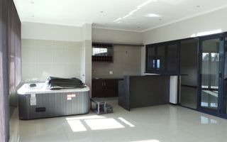 5 Bedroom House For Sale in Meersig