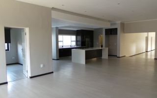 5 Bedroom House For Sale in Meersig