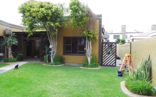 4 Bedroom House For Sale in Fairway Estate