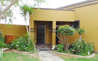 4 Bedroom House For Sale in Fairway Estate