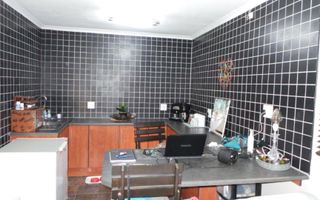 4 Bedroom House For Sale in Fairway Estate