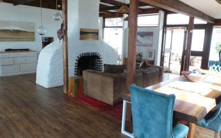 4 Bedroom House For Sale in Walvis Bay Central