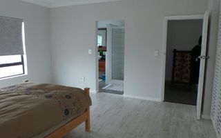 5 Bedroom House For Sale in Meersig
