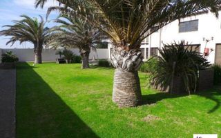 3 Bedroom Townhouse For Sale in Walvis Bay Central