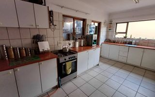3 Bedroom House For Sale in Meersig
