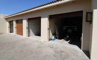 11 Bedroom Apartment/Penthouse For Sale in Walvis Bay Centra...