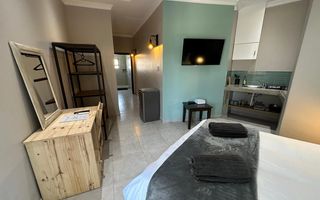 8 Bedroom Cluster/Complex For Sale in Lagoon