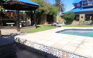 11 Bedroom House For Sale in Meersig