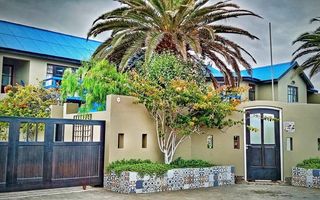 11 Bedroom House For Sale in Meersig