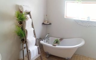 11 Bedroom House For Sale in Meersig