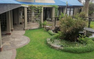 11 Bedroom House For Sale in Meersig