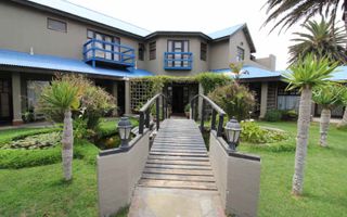 11 Bedroom House For Sale in Meersig