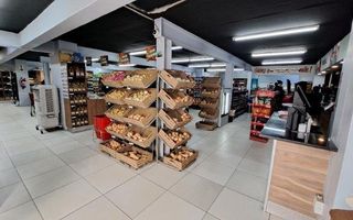 13 Bedroom Office / Retail / Mixed Use For Sale in Kuisebmon...