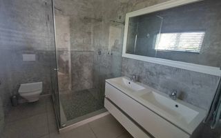 5 Bedroom House For Sale in Meersig