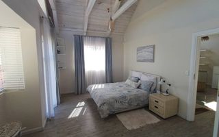 5 Bedroom House For Sale in Meersig