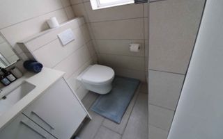 6 Bedroom House For Sale in Dolphin Beach