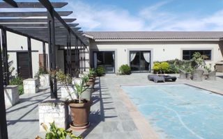 3 Bedroom House For Sale in Meersig