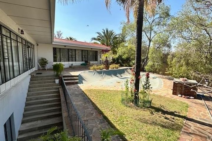 3 Bedroom House For Sale in Klein Windhoek, Windhoek