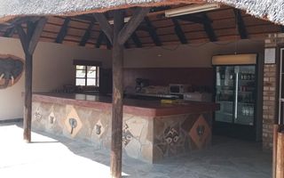 17 Bedroom House For Sale in Uis