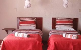 17 Bedroom House For Sale in Uis