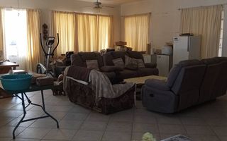 17 Bedroom House For Sale in Uis