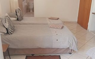 17 Bedroom House For Sale in Uis