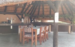 17 Bedroom House For Sale in Uis