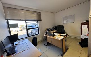 Office / Retail / Mixed Use For Sale in Southern Industrial...