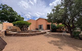 4 Bedroom House For Sale in Hochlandpark