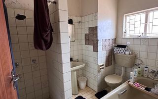 4 Bedroom House For Sale in Hochlandpark