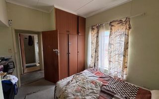 4 Bedroom House For Sale in Hochlandpark