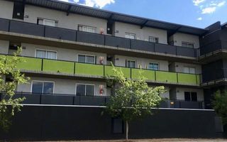 2 Bedroom Apartment/Penthouse For Sale in Windhoek Central,...