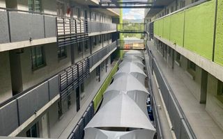 2 Bedroom Apartment/Penthouse For Sale in Windhoek Central,...