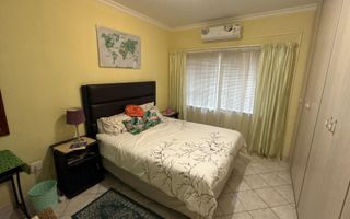 4 Bedroom House For Sale in Kleine Kuppe