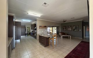 4 Bedroom House To Rent in Finkenstein