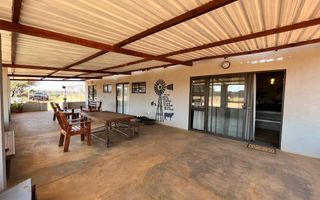 Farm For Sale in Hochfeld