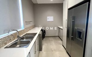 4 Bedroom House For Sale in Kleine Kuppe