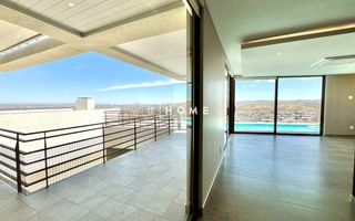 4 Bedroom House For Sale in Kleine Kuppe