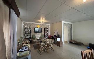 3 Bedroom House For Sale in Windhoek West, Windhoek