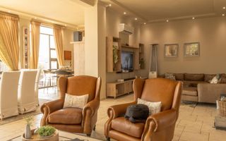 4 Bedroom House For Sale in Ludwigsdorf