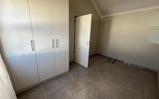 3 Bedroom House For Sale in Osona Village