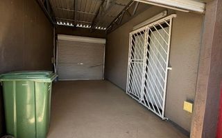 3 Bedroom House For Sale in Osona Village