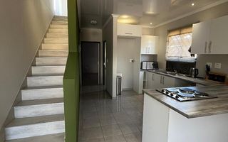 3 Bedroom House For Sale in Osona Village