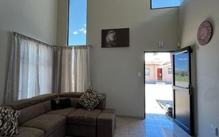 3 Bedroom House For Sale in Osona Village