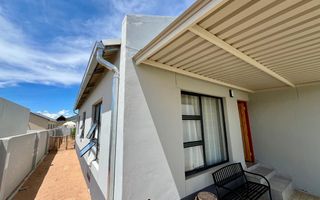 3 Bedroom House For Sale in Osona Village