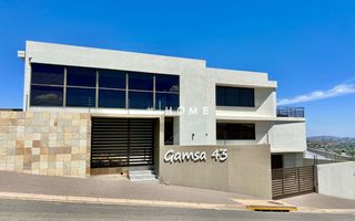 4 Bedroom House To Rent in Kleine Kuppe