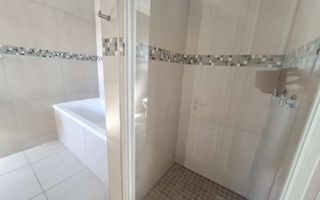 2 Bedroom Apartment/Penthouse For Sale in Pionierspark Ext 1...